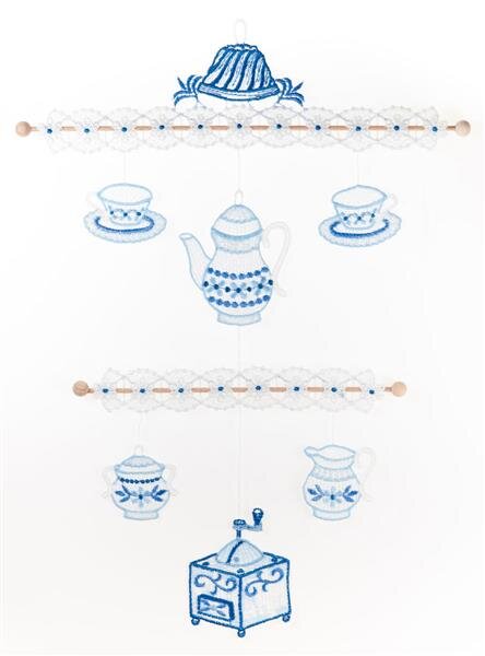 Windspiel "Kaffeekanne" blau, 28 x 38 cm, Deko Gardine Zimmer